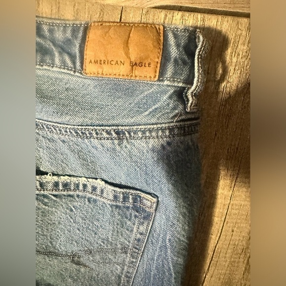 American Eagle Mom Jean Size 4 - Picture 5 of 6
